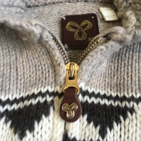 TNA Sea-To-Sky Sweater EUC - Picture 2 of 5